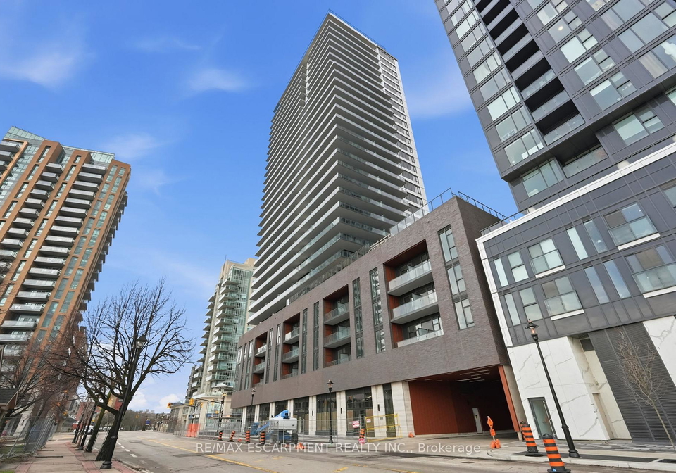 2075-lakeshore-road-burlington-ontario-w13012208