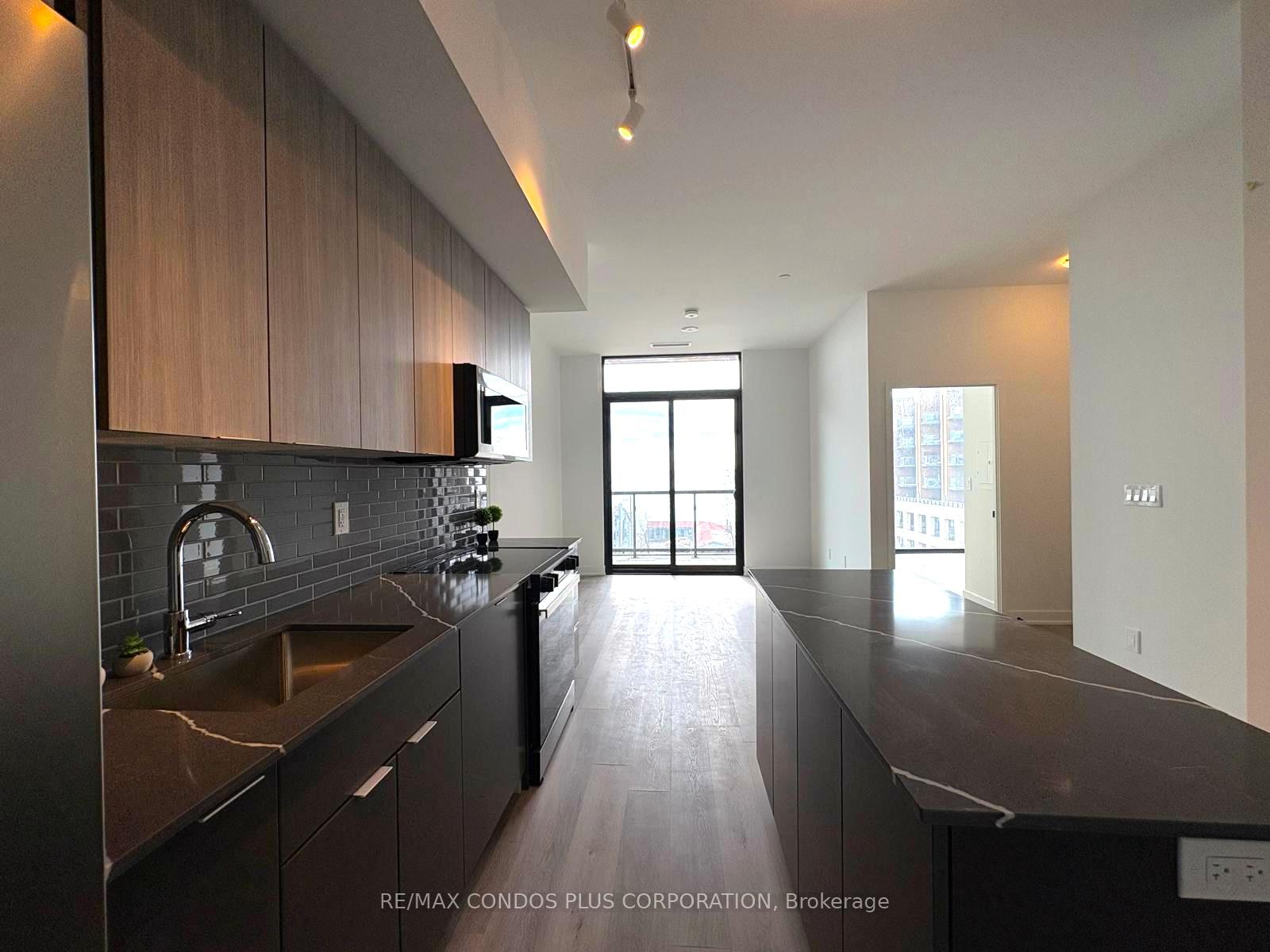 2075-lakeshore-road-burlington-ontario-w13012262