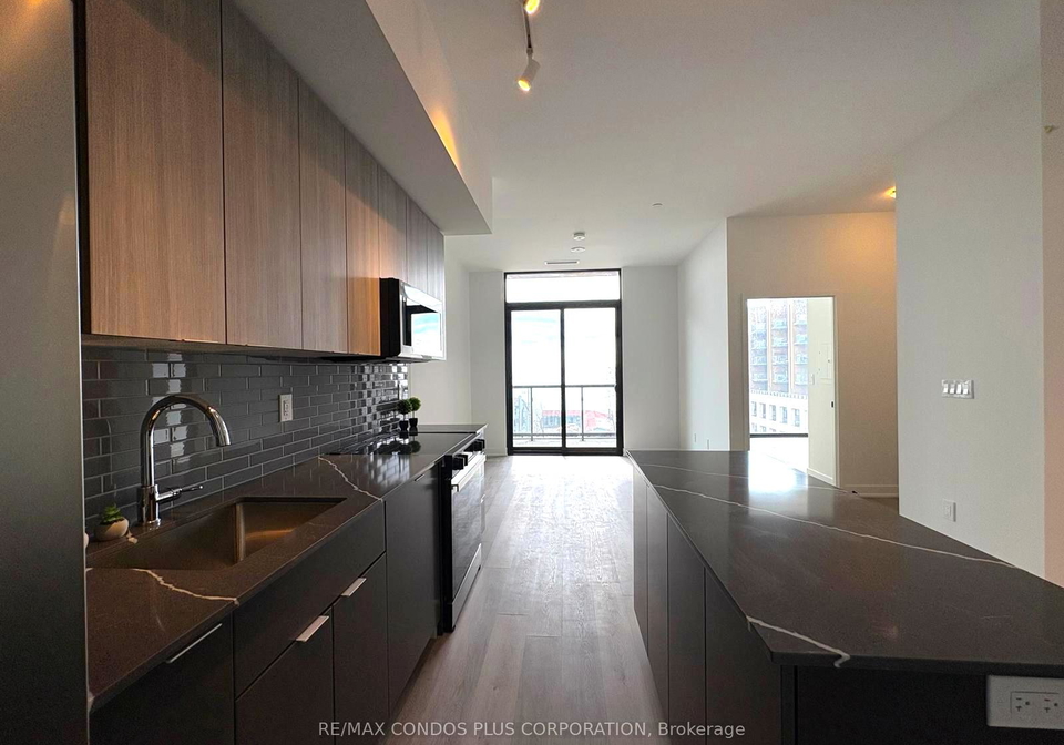 2075-lakeshore-road-burlington-ontario-w13012262