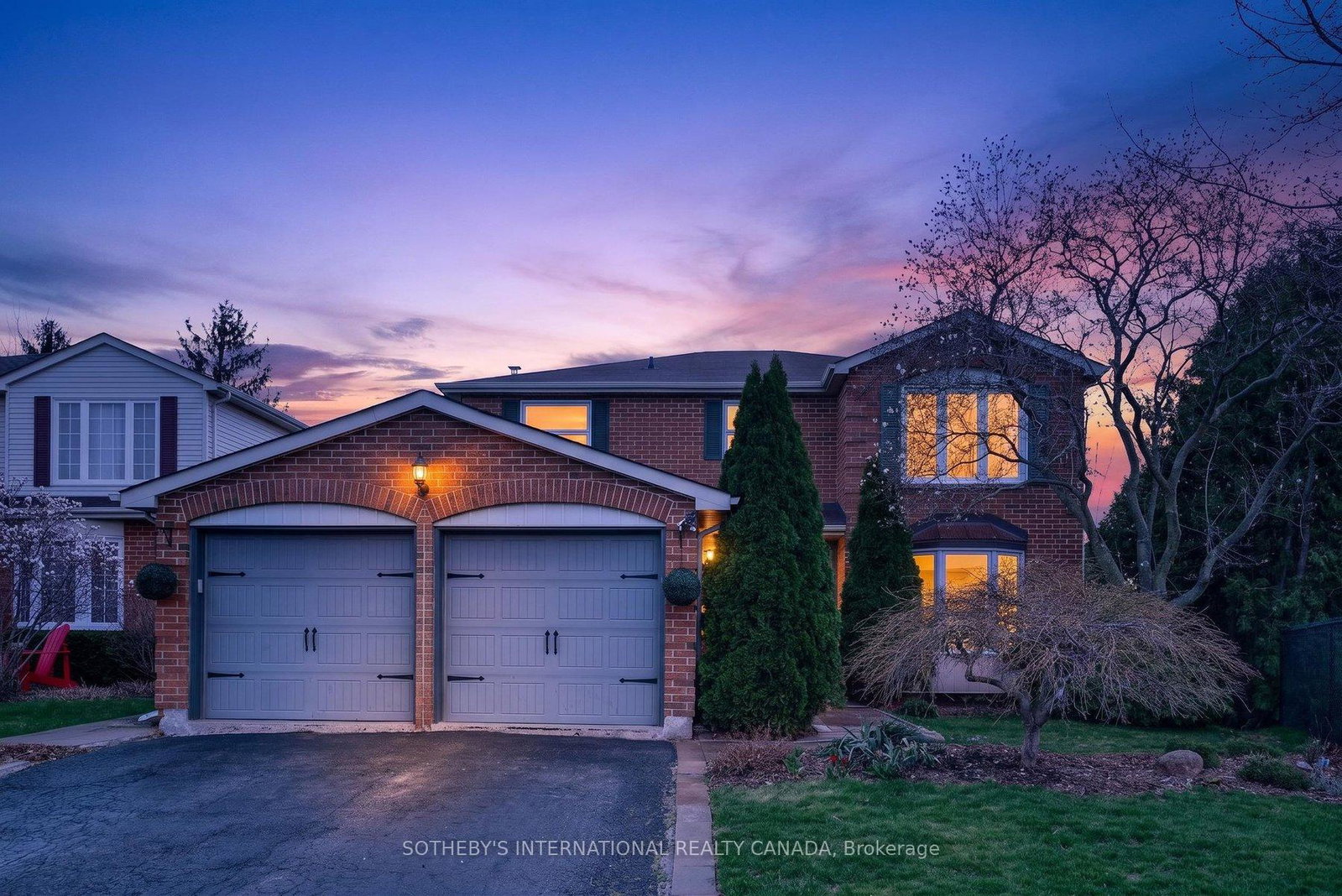 2163-winding-way-burlington-ontario-w13012568