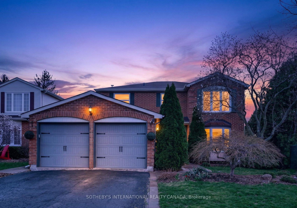 2163-winding-way-burlington-ontario-w13012568