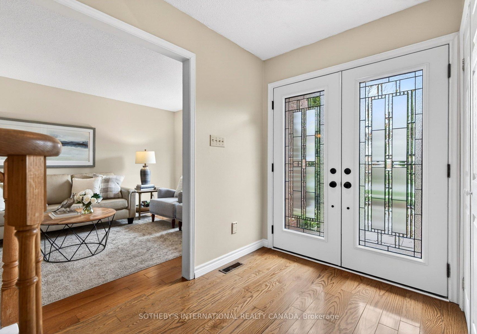 2163-winding-way-burlington-ontario-w13012568