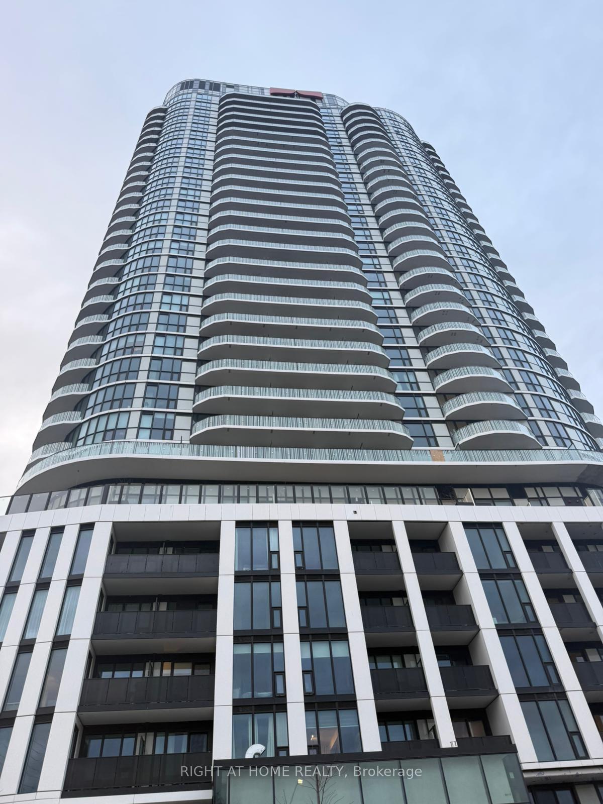 1-fairview-road-mississauga-ontario-w13012576