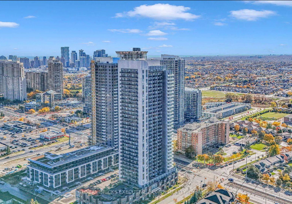 8-nahani-way-mississauga-ontario-w13012578