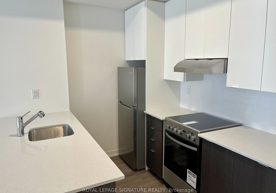 150-canon-jackson-drive-north-york-ontario-w13012680