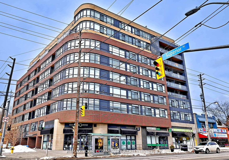 11-superior-avenue-etobicoke-ontario-w13012974