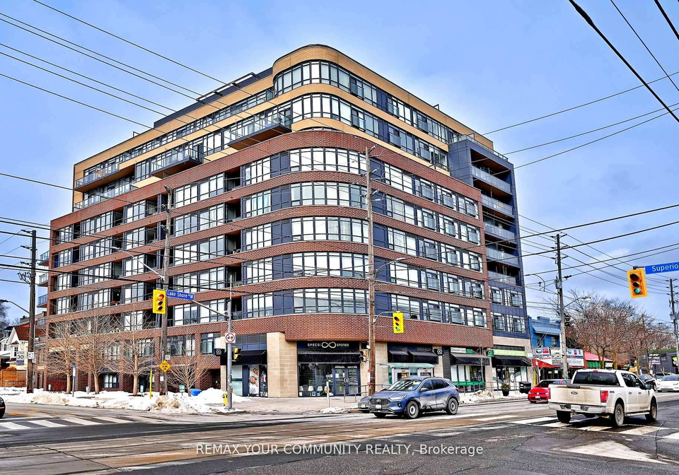 11-superior-avenue-etobicoke-ontario-w13012974