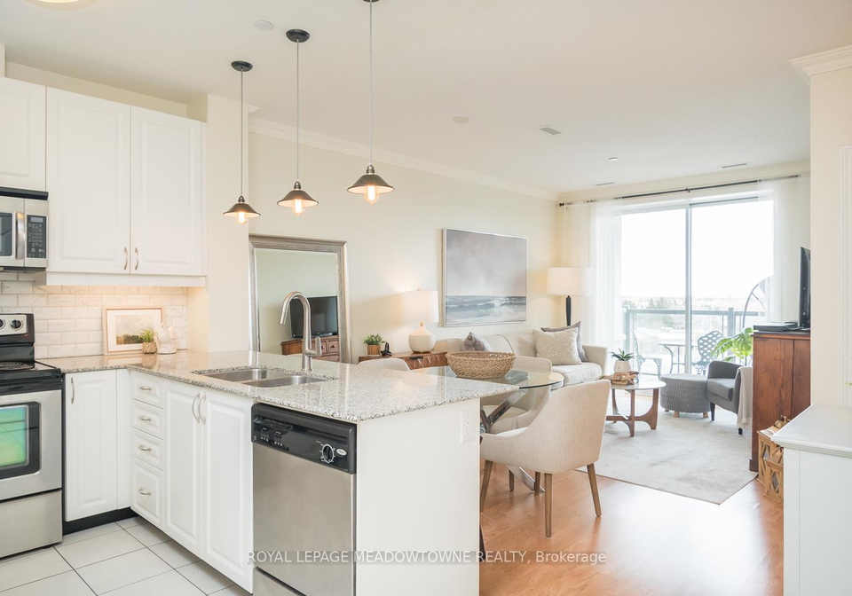 383-main-street-e-milton-ontario-w13013214