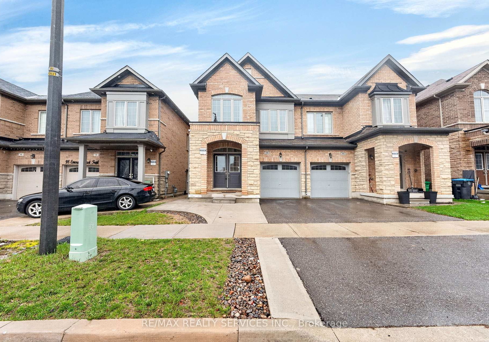 100-emerald-coast-trail-brampton-ontario-w13013312