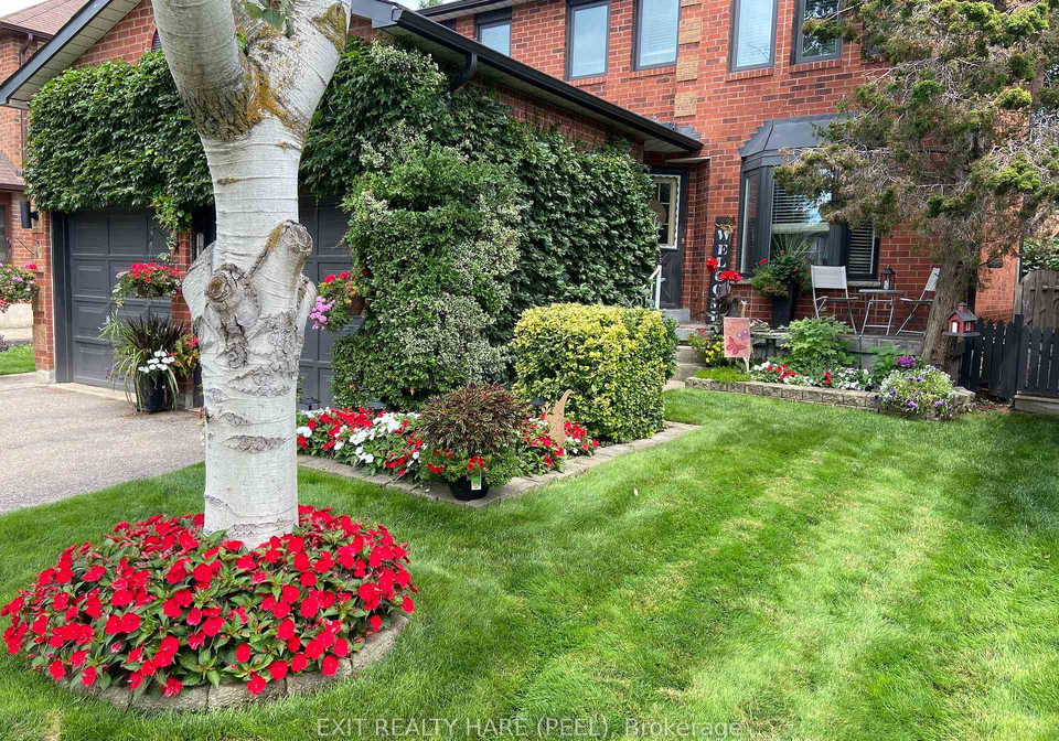77-lord-simcoe-drive-brampton-ontario-w13013326