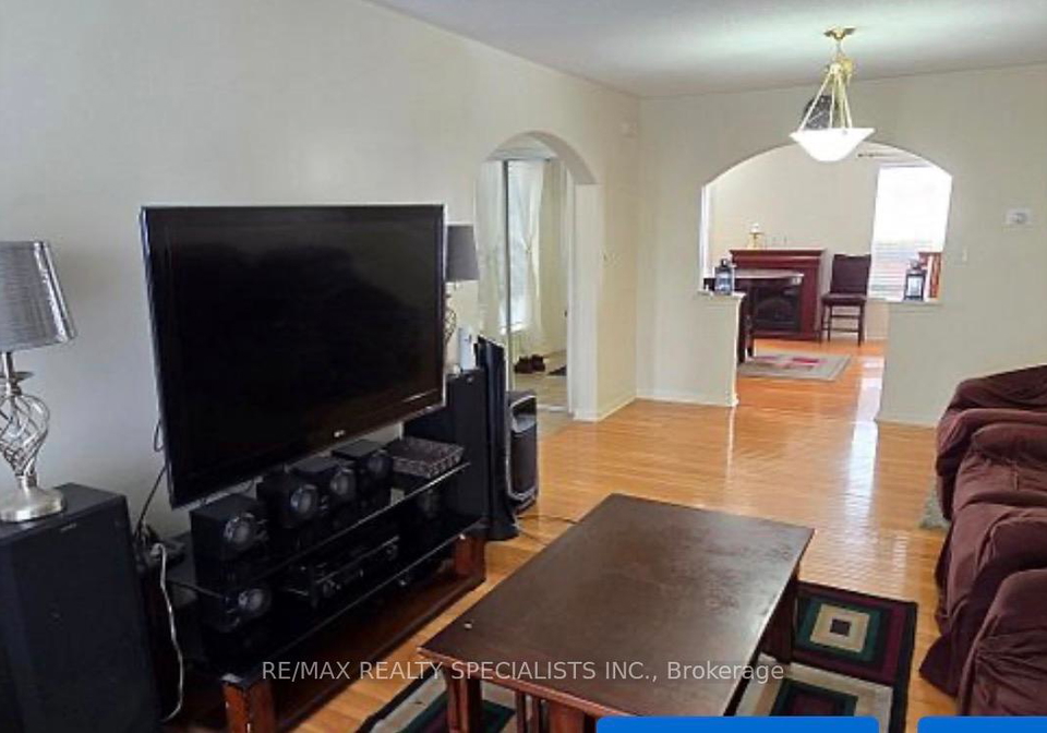 35-triple-crown-drive-brampton-ontario-w13013488