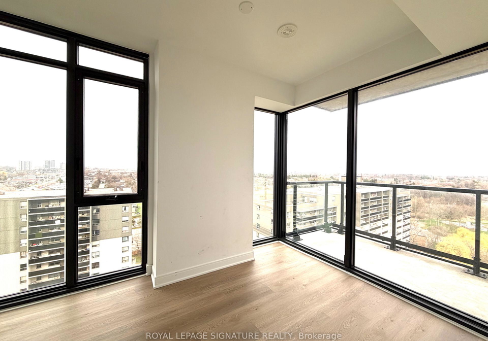 86-dundas-street-e-mississauga-ontario-w13013548