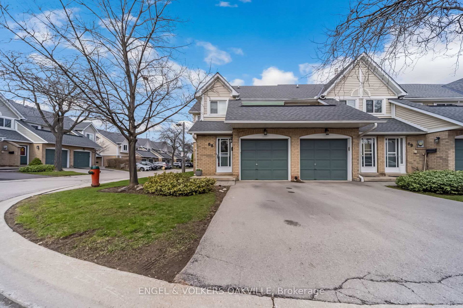 2530-northampton-boulevard-burlington-ontario-w13013622