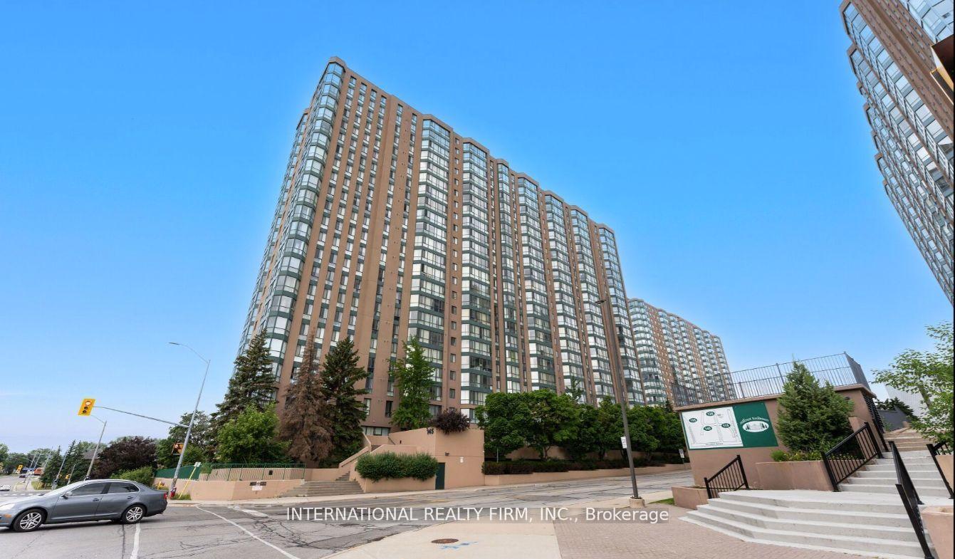 145-hillcrest-avenue-e-mississauga-ontario-w13013792