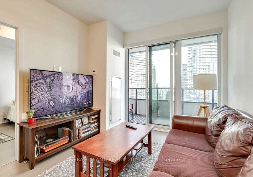 20-shore-breeze-drive-etobicoke-ontario-w13014050