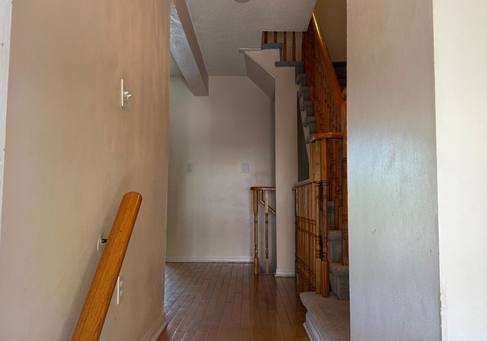 80-acorn-place-mississauga-ontario-w13014076