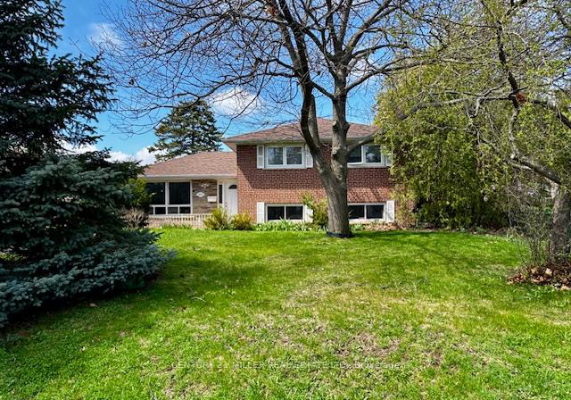 2075-seabrook-drive-oakville-ontario-w13014420