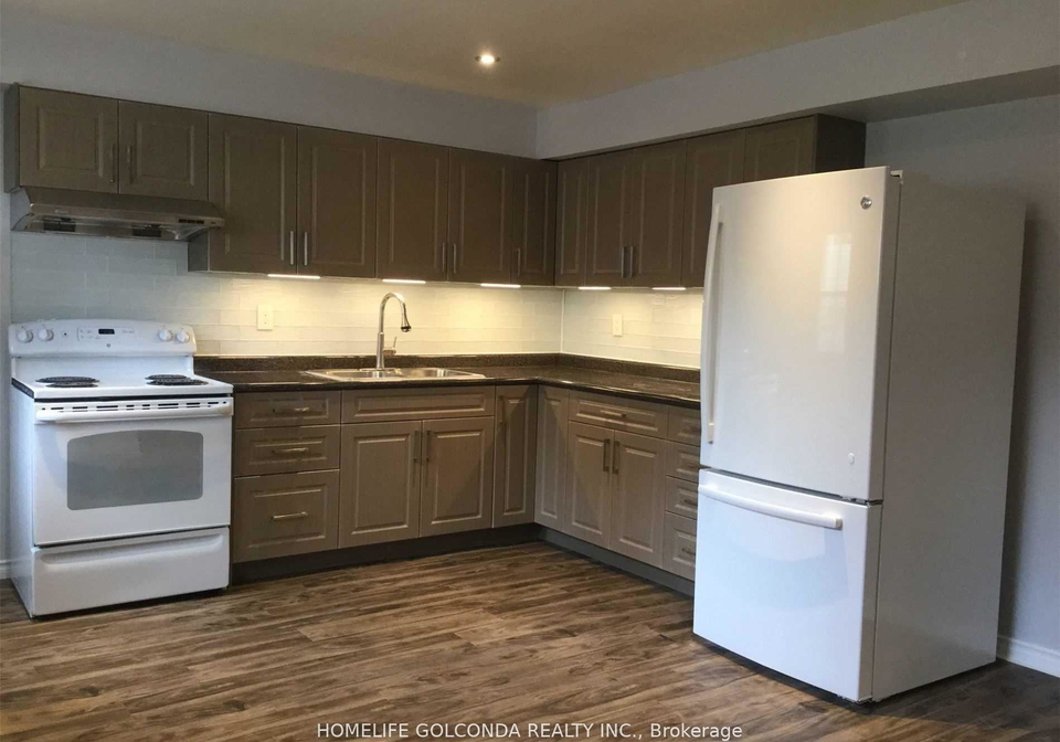 2475-council-ring-road-mississauga-ontario-w13014536