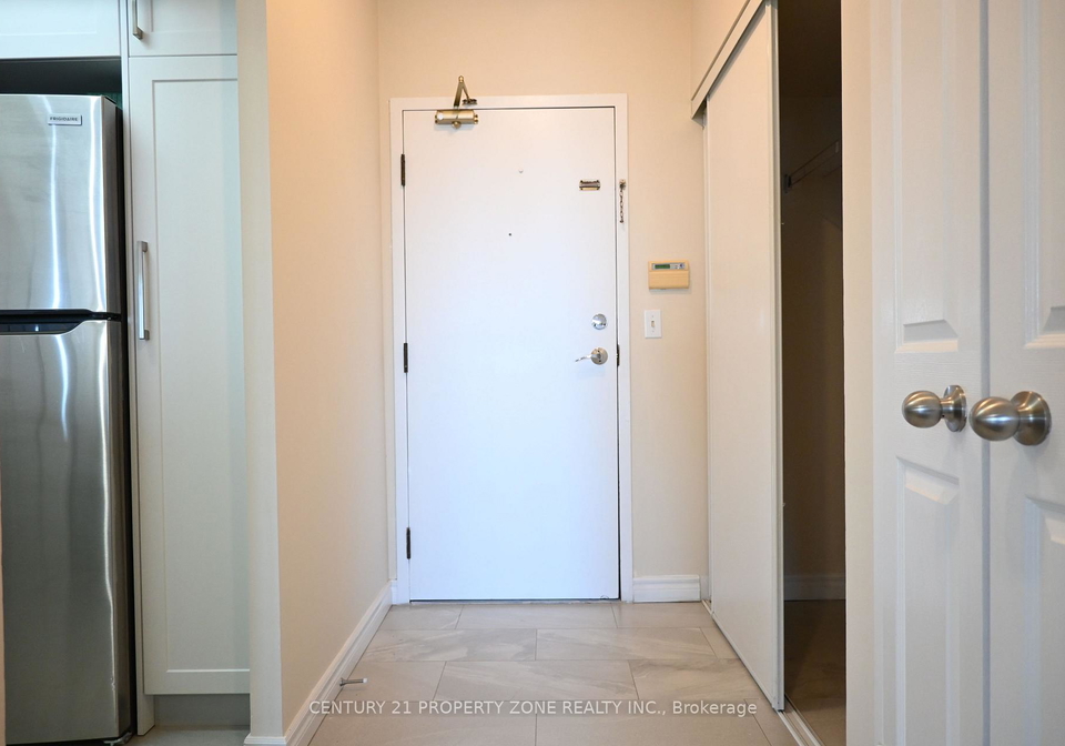 325-webb-drive-mississauga-ontario-w13014610