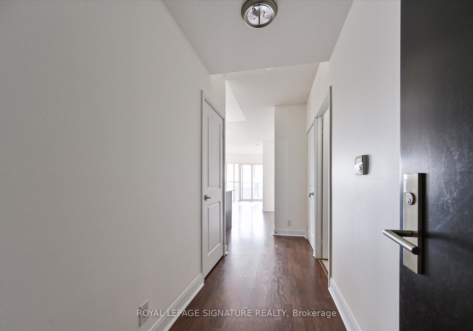 60-absolute-avenue-mississauga-ontario-w13014748