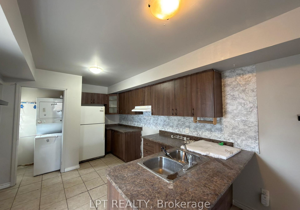 37-n-elizabeth-street-n-brampton-ontario-w13014848