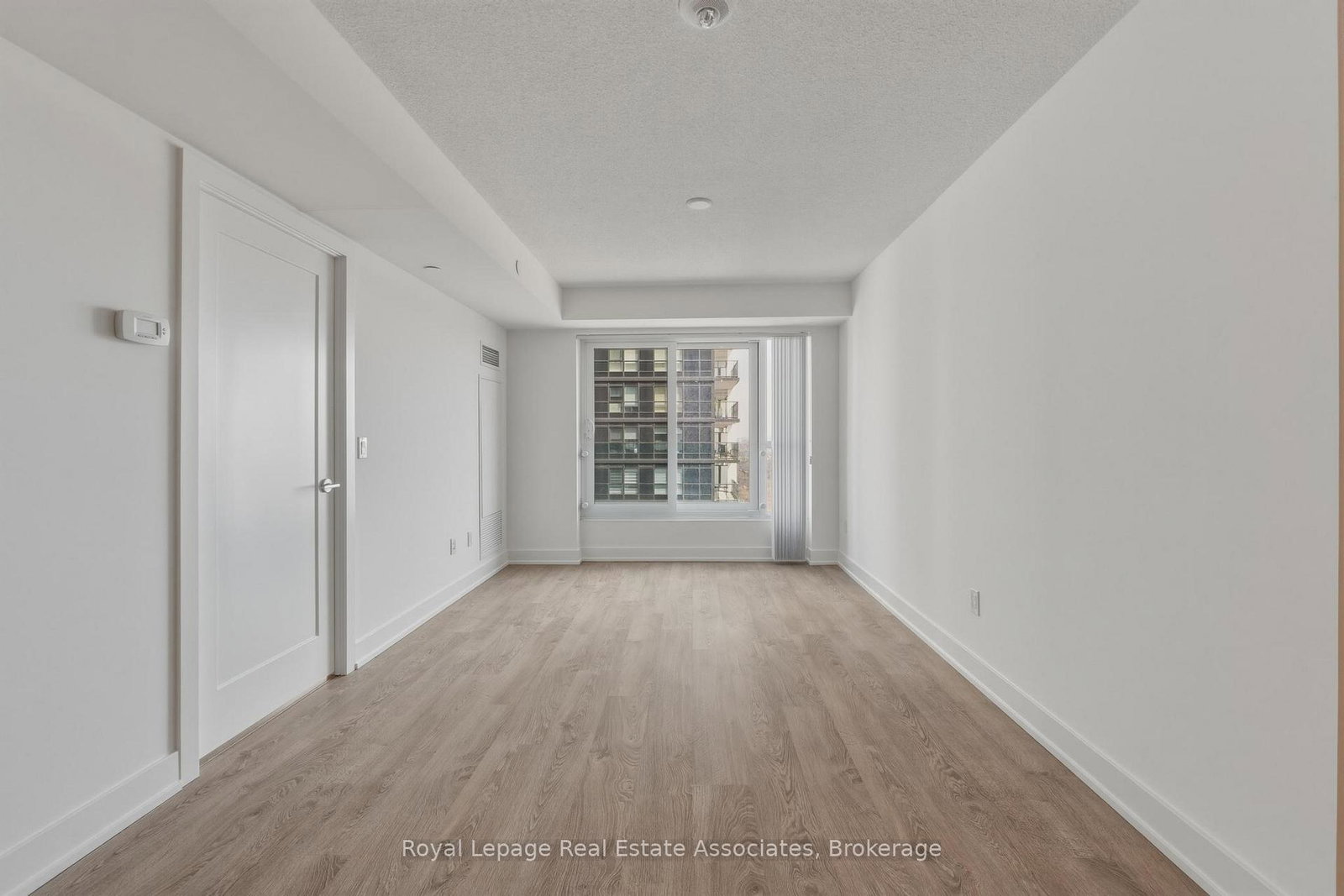 7-mabelle-avenue-etobicoke-ontario-w13014916
