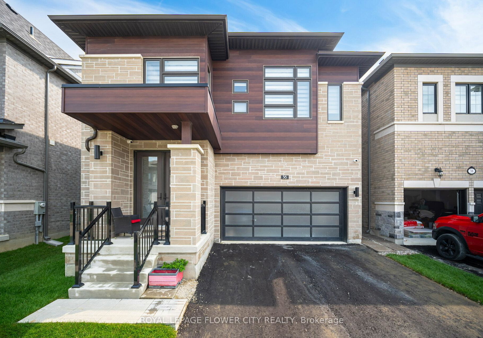 36-icon-street-s-brampton-ontario-w13015034
