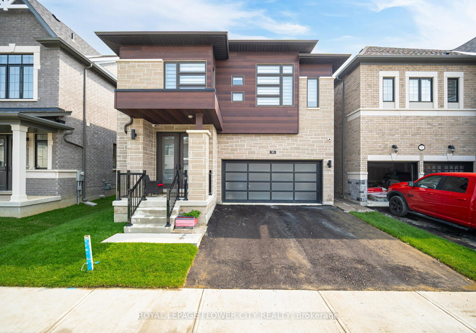 36-icon-street-s-brampton-ontario-w13015034