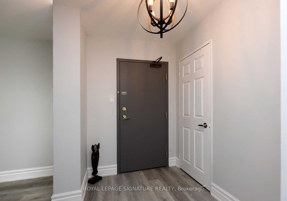 100-county-court-boulevard-brampton-ontario-w13015116