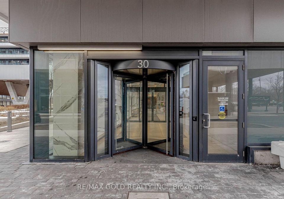 30-shore-breeze-drive-etobicoke-ontario-w13015684
