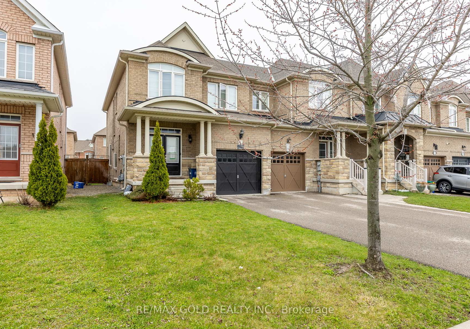 943-transom-crescent-milton-ontario-w13015712