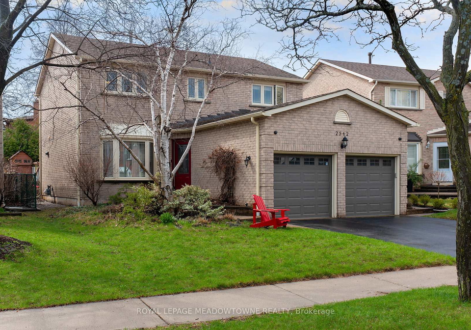 2542-valencia-road-mississauga-ontario-w13015746