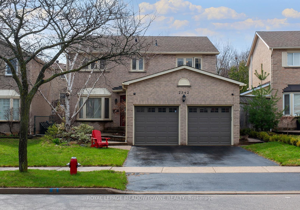 2542-valencia-road-mississauga-ontario-w13015746
