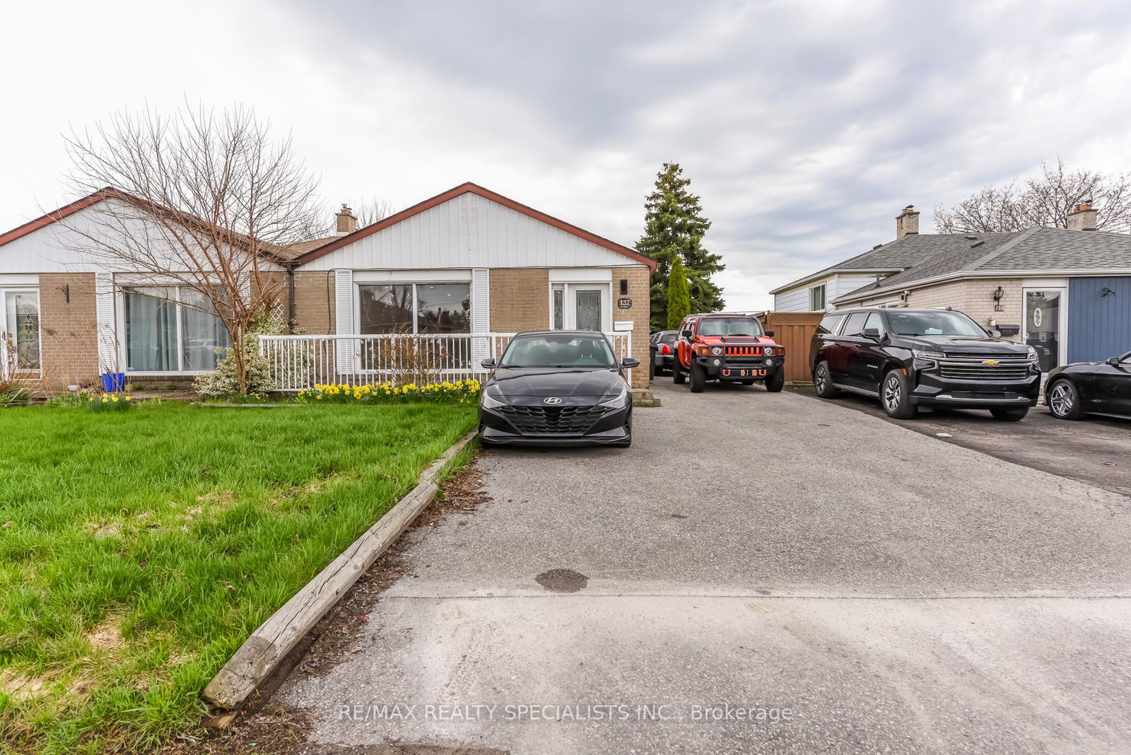 137-avondale-boulevard-brampton-ontario-w13016036