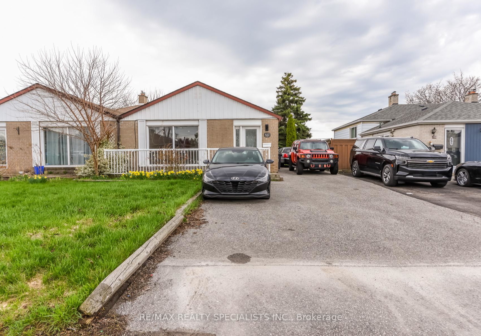 137-avondale-boulevard-brampton-ontario-w13016036