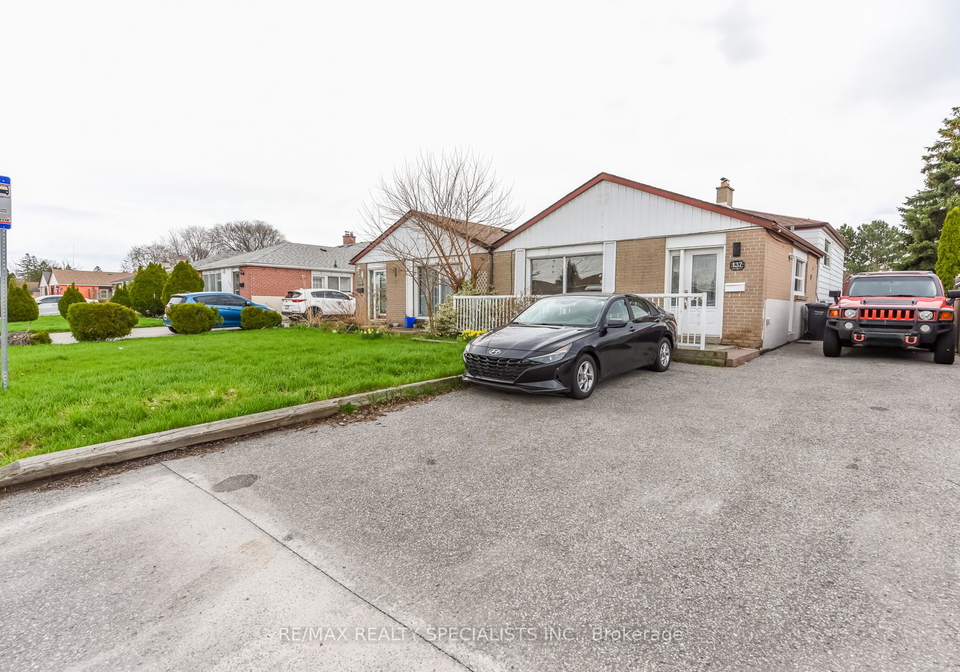 137-avondale-boulevard-brampton-ontario-w13016036