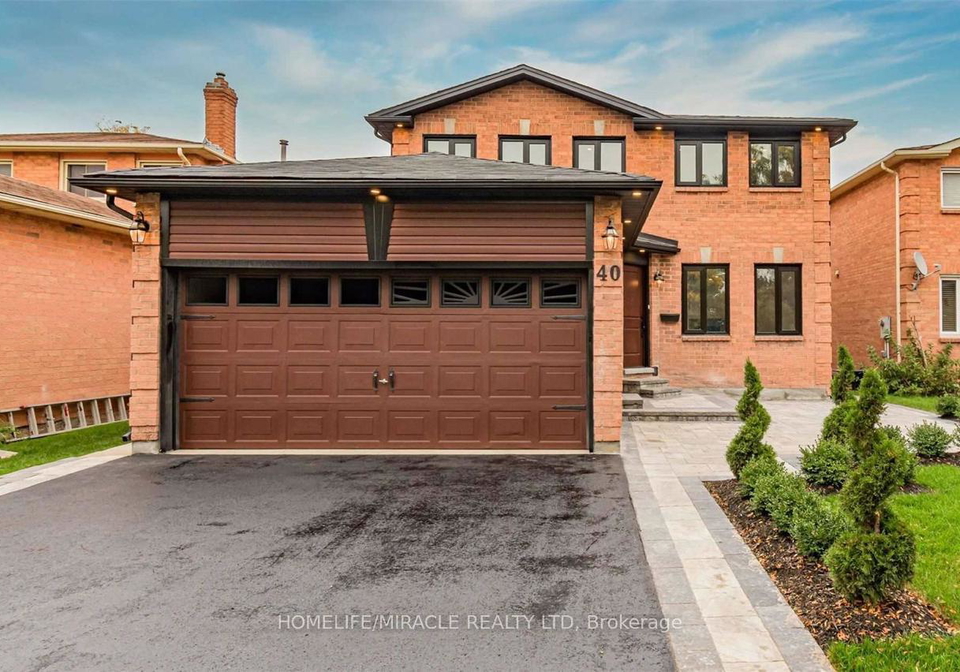 40-leatherhead-court-brampton-ontario-w13016040