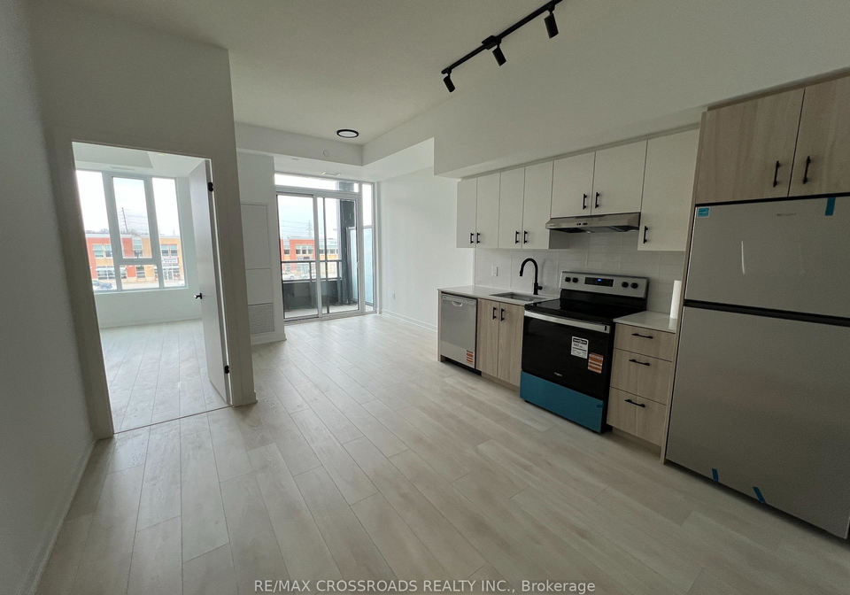 4878-powers-common-burlington-ontario-w13016234