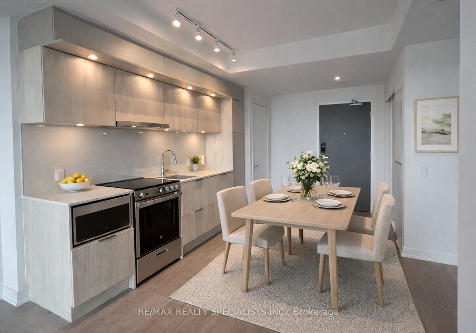 448-burnhamthorpe-road-w-mississauga-ontario-w13016252