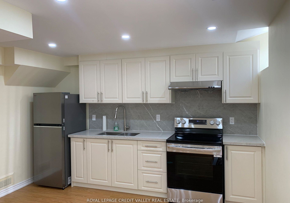 17-patience-drive-brampton-ontario-w13016254