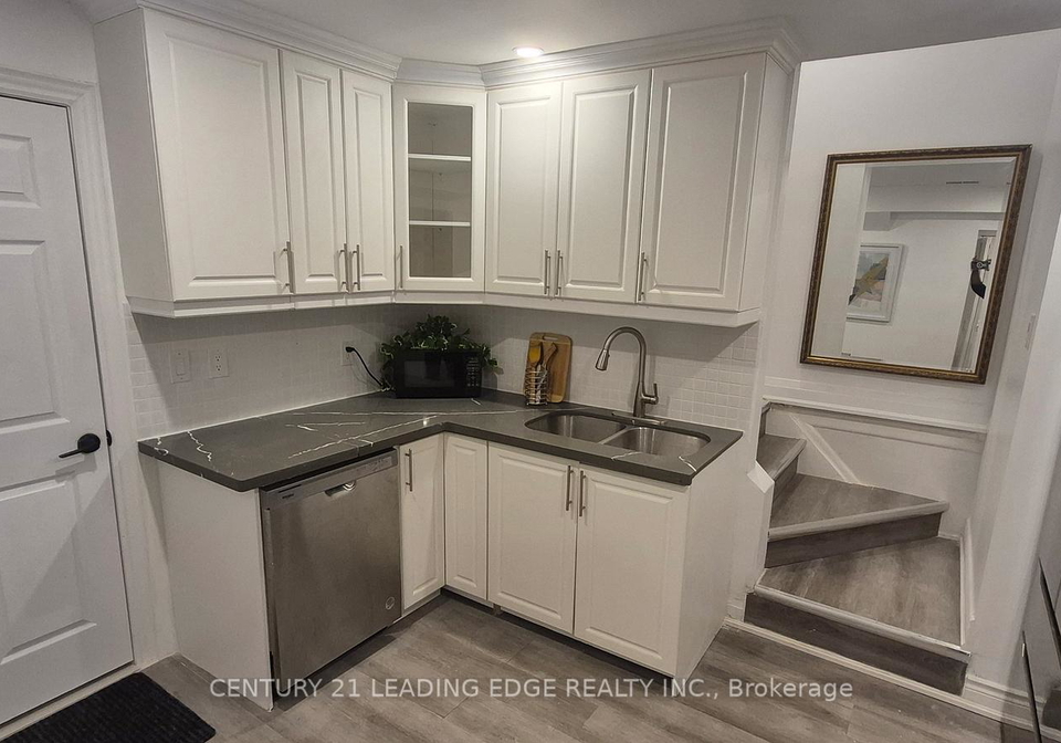 28-amity-road-w-mississauga-ontario-w13016278