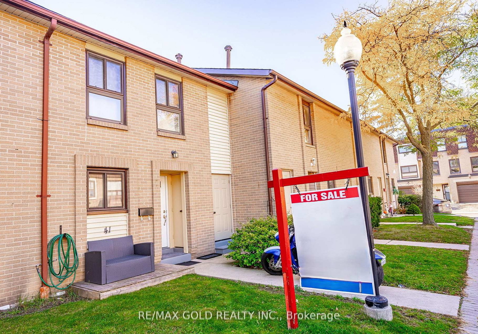 46-dearbourne-boulevard-brampton-ontario-w13016294