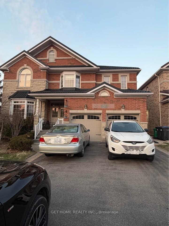 18-hiking-court-brampton-ontario-w13016388