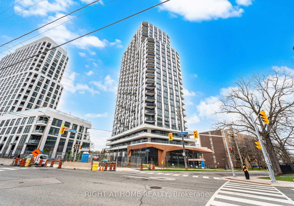 60-central-park-roadway-etobicoke-ontario-w13016592