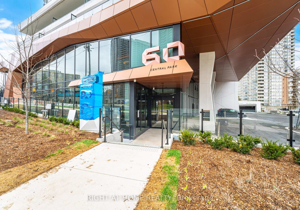 60-central-park-roadway-etobicoke-ontario-w13016592