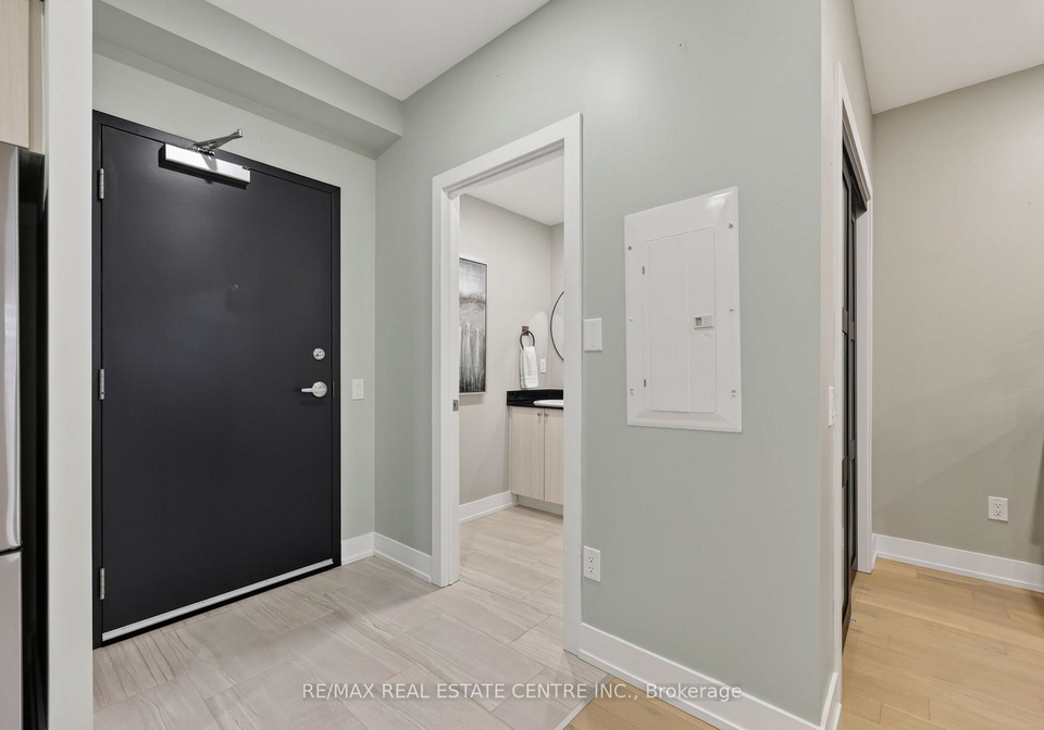 310-broadway-avenue-orangeville-ontario-w13016628