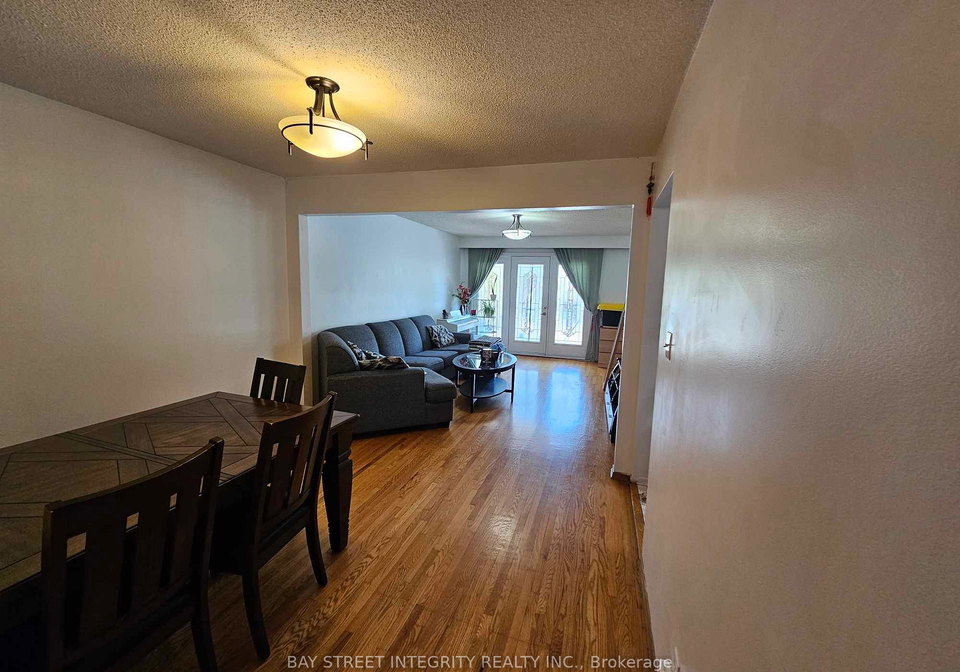 4011-bishopstoke-lane-mississauga-ontario-w13016648