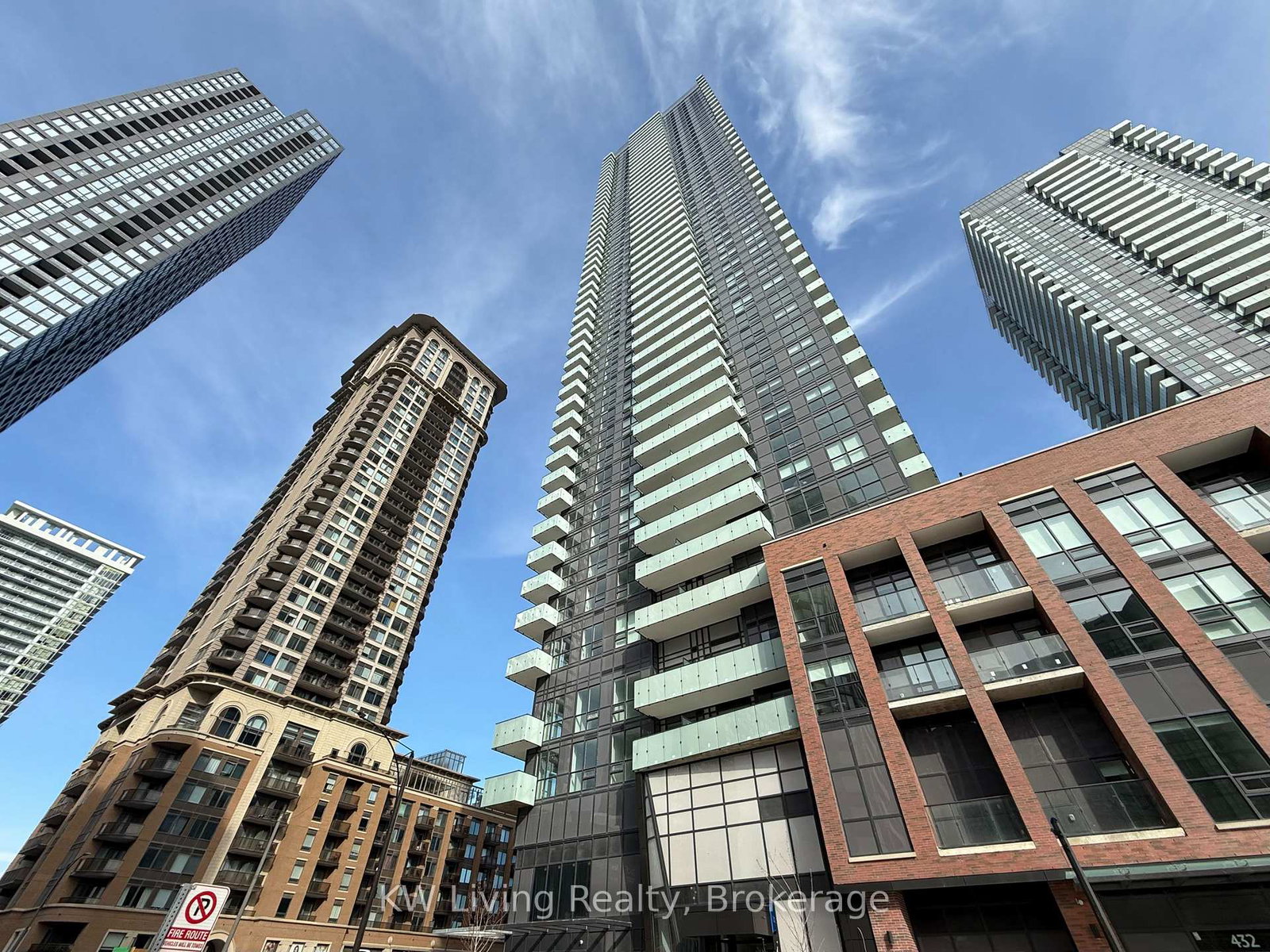 430-square-one-drive-mississauga-ontario-w13017354