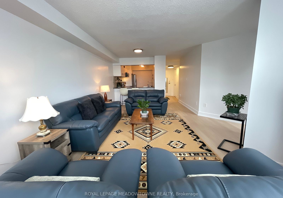 236-albion-road-etobicoke-ontario-w13017358