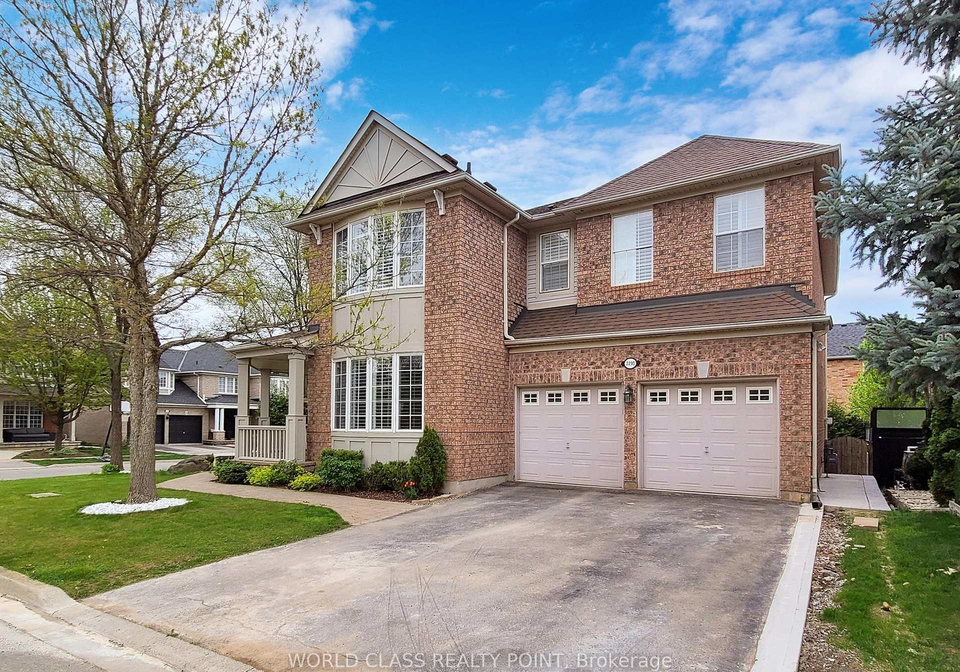 bsmt-2290-canonridge-circle-oakville-ontario-w13017364